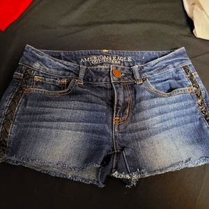 American eagle jean shorts sz 2